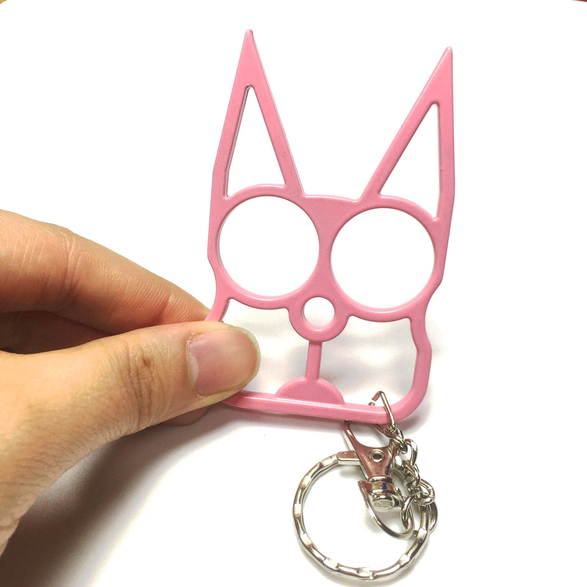 Portable cat-shaped emergency escape tool for cars